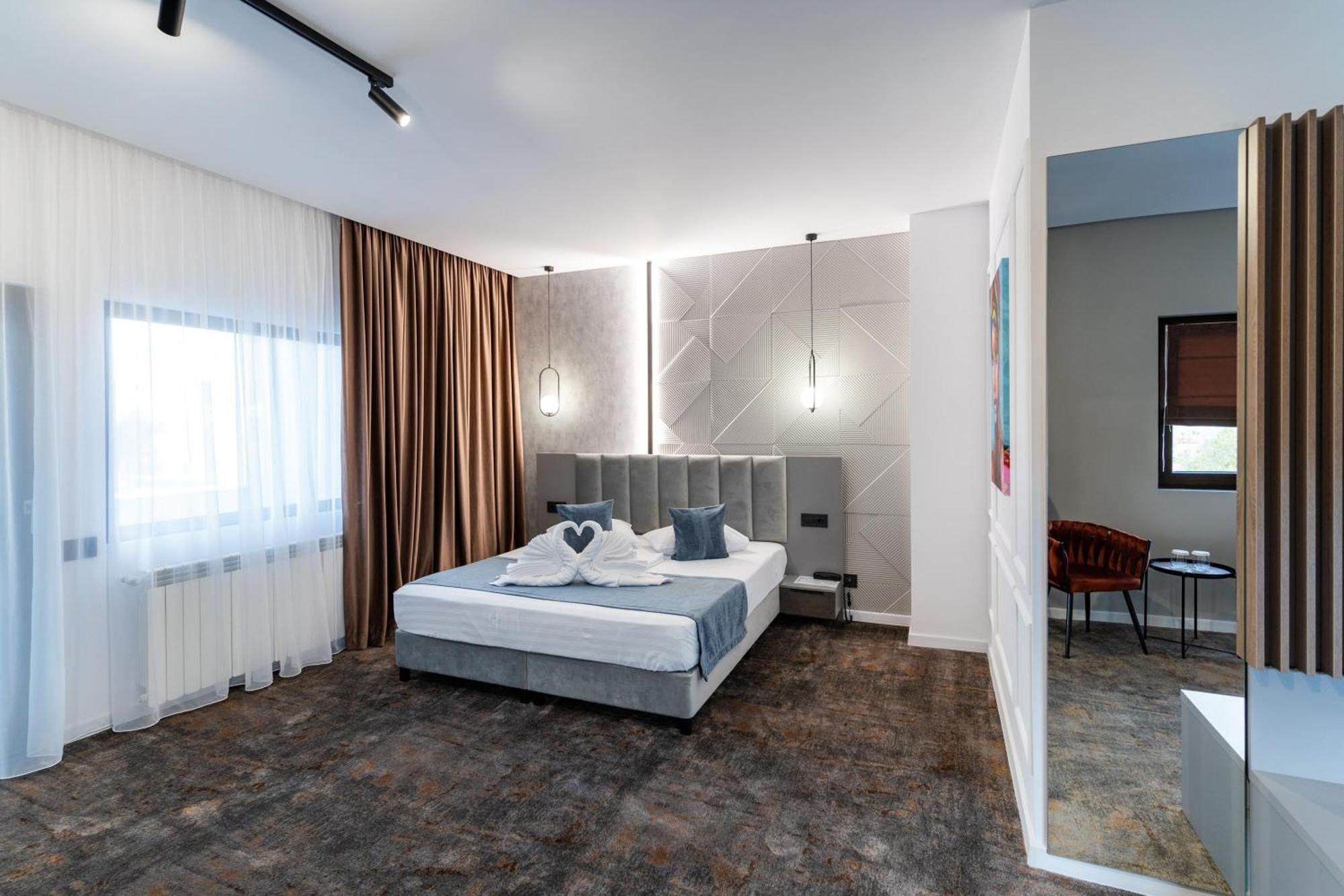 Hotel Luxor Medgidia Dış mekan fotoğraf