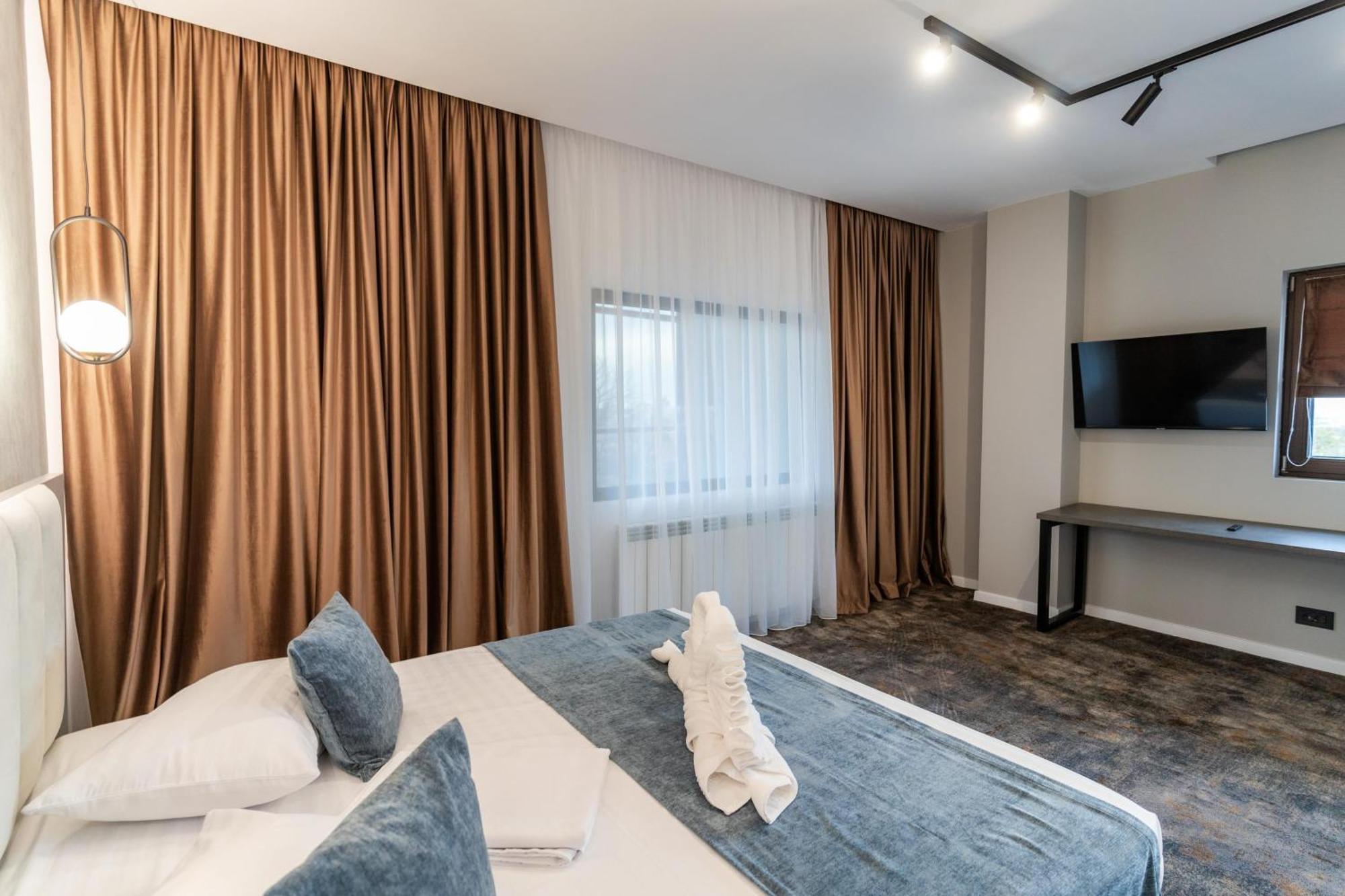 Hotel Luxor Medgidia Dış mekan fotoğraf