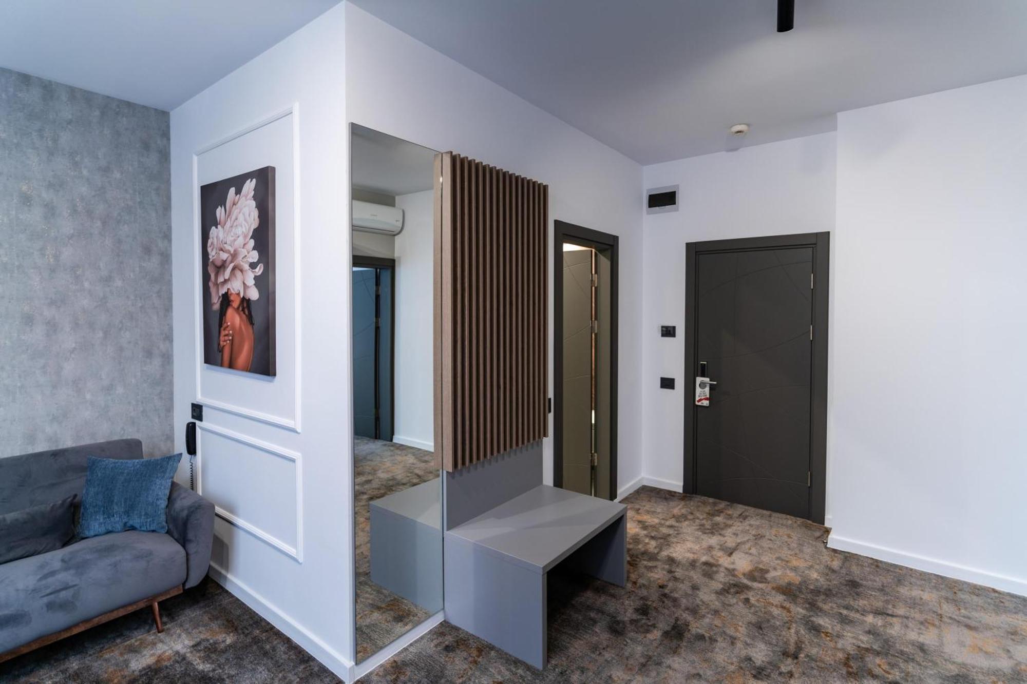 Hotel Luxor Medgidia Dış mekan fotoğraf