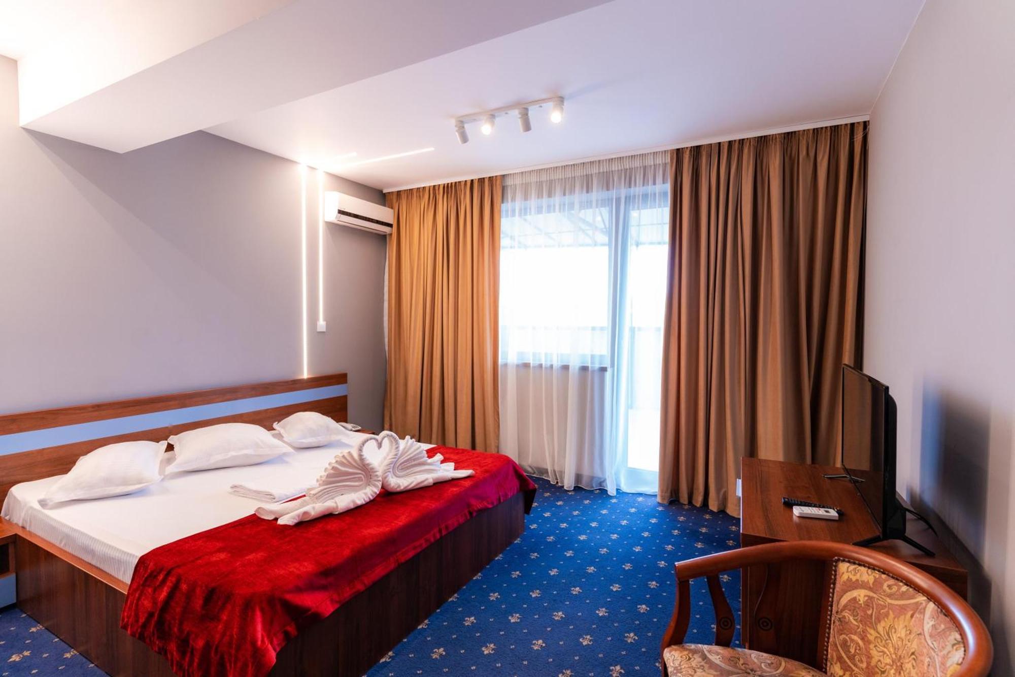 Hotel Luxor Medgidia Dış mekan fotoğraf